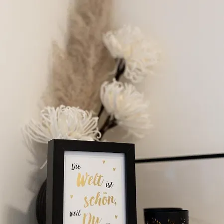 Apartment Deluxe *